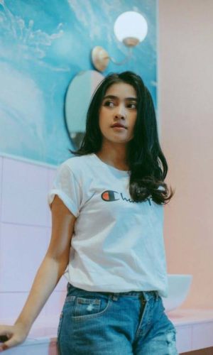Womens Tee 2